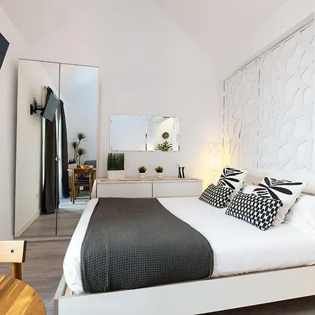 H2m Hiniestrosa French Balcony Aacc Wifi Appartement
